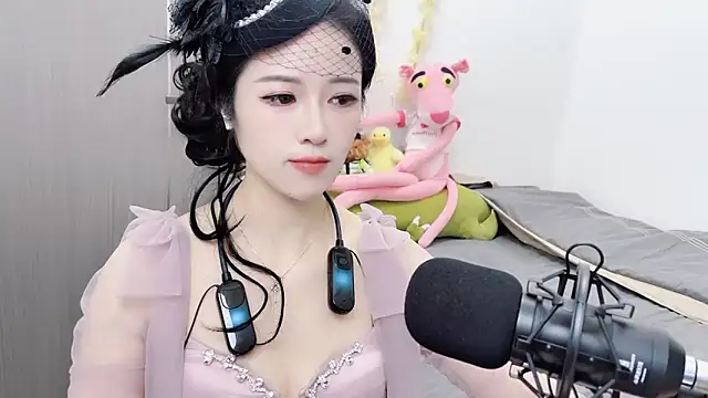 starsqimei online show from 4, 11, 2025