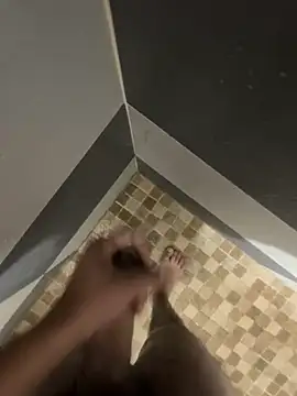 mylovetr1 online show from 28, 1, 2025