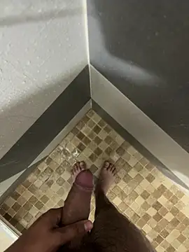 mylovetr1 online show from 13, 2, 2025