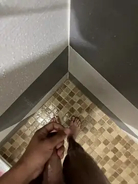 mylovetr1 online show from 4, 2, 2025