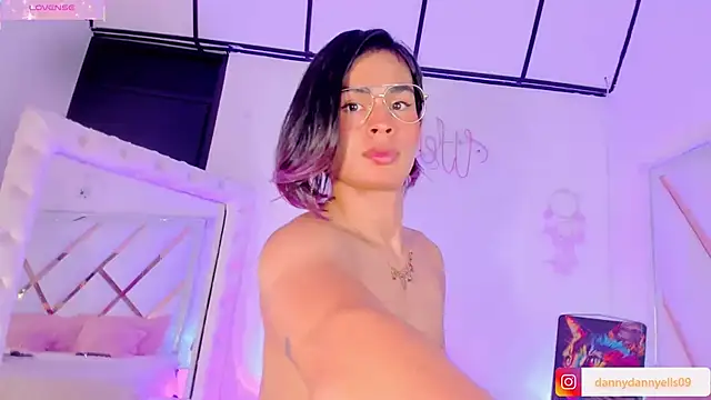 sweet dannyfem online show from 30, 1, 2025