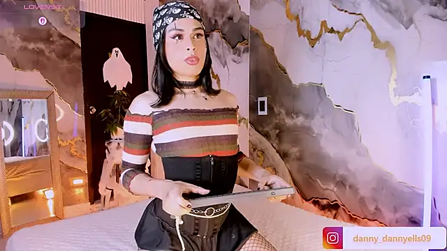 sweet dannyfem online show from 30, 10, 2025