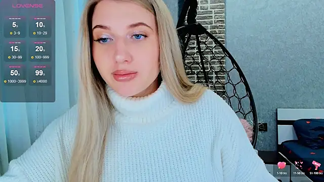 Evacadooo online show from 26, 10, 2025