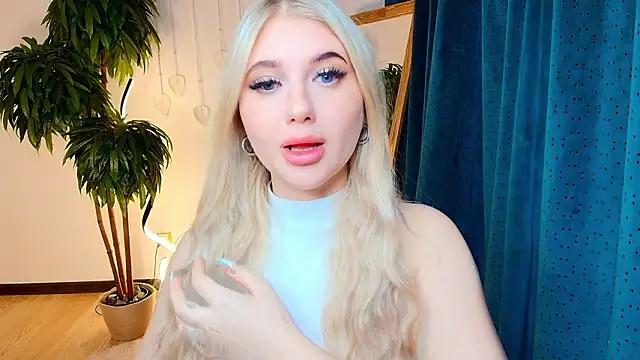 Evacadooo online show from 14, 3, 2026