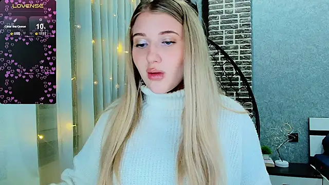 Evacadooo online show from 29, 11, 2025