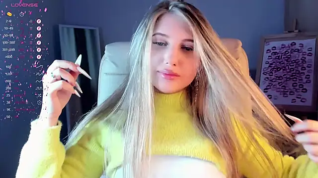 Evacadooo online show from 1, 3, 2025