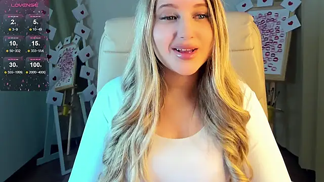 Evacadooo online show from 16, 2, 2025