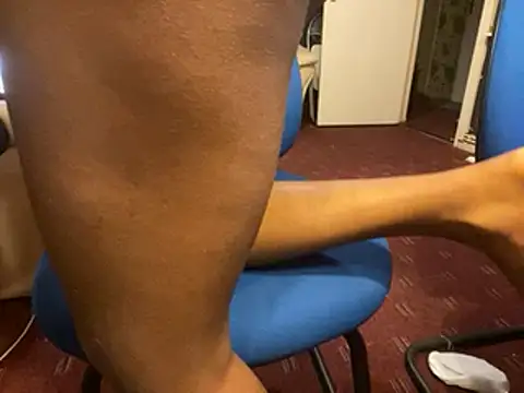 iveedie017 online show from 29, 12, 2024