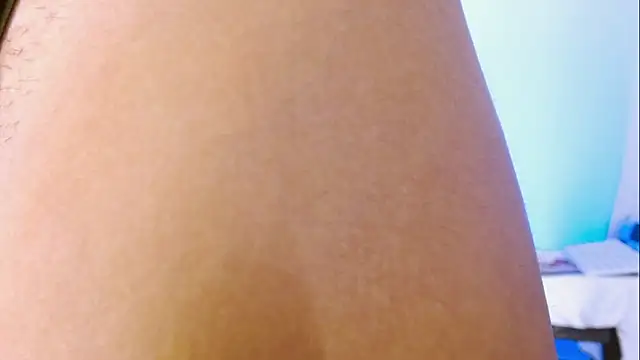 chloe vasquez710 online show from 15, 4, 2026