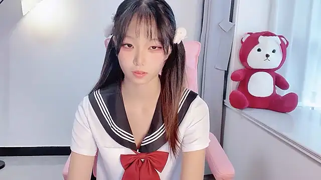 Snapshot of Z-long chatting on 25, 10, 2025 Z-long online show from 25, 10, 2025