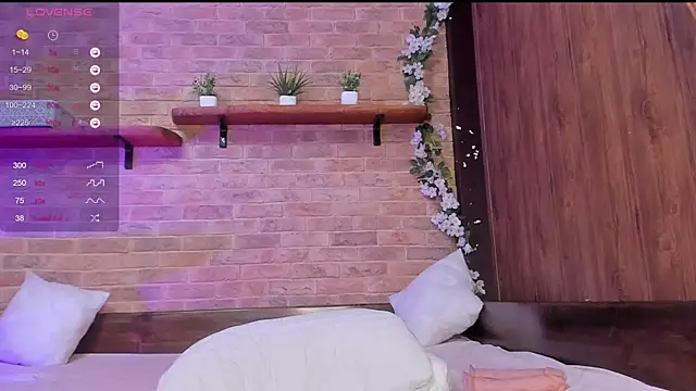 Lizzyvixxx online show from 28, 9, 2025