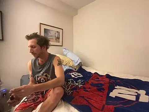 Snapshot of mackmillandhisjills chatting on 13, 12, 2024 mackmillandhisjills online show from 13, 12, 2024