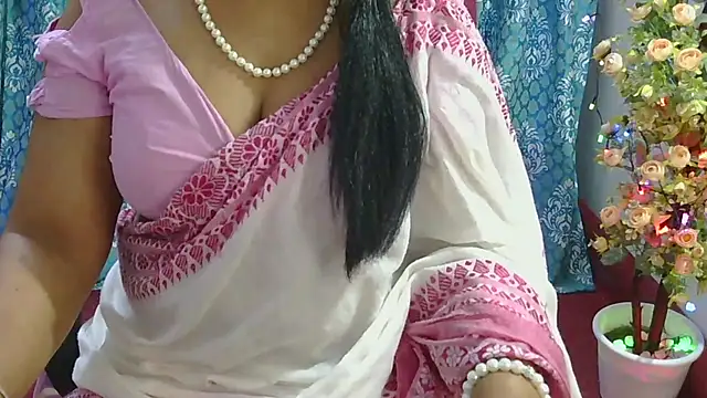 indian anu mallu online show from 13, 4, 2026