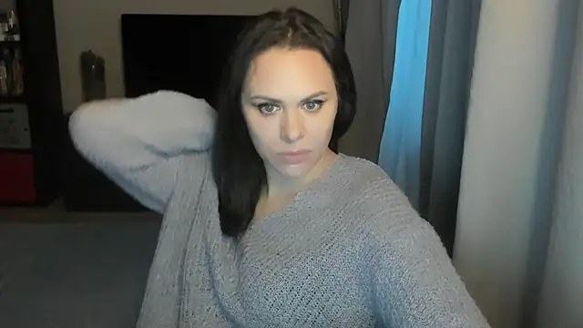 MollyCheiz online show from 25, 2, 2026