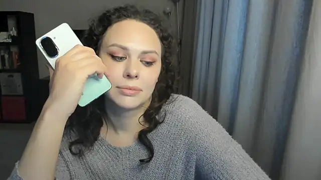 Snapshot of MollyCheiz chatting on 31, 5, 2026 MollyCheiz online show from 31, 5, 2026