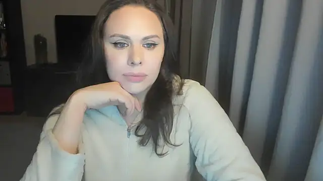 MollyCheiz online show from 12, 2, 2026