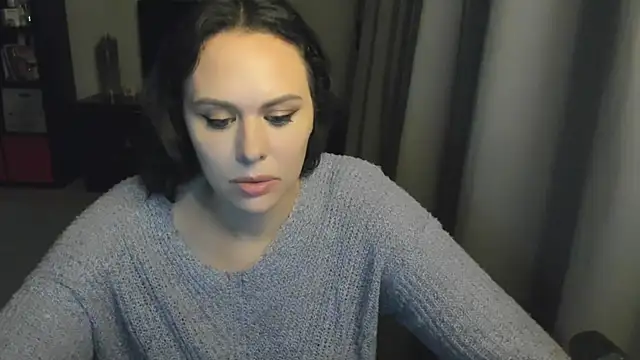 MollyCheiz online show from 23, 9, 2025