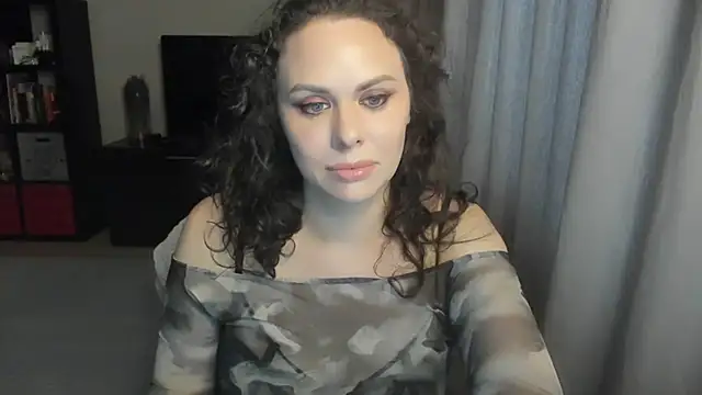 Snapshot of MollyCheiz chatting on 25, 5, 2026 MollyCheiz online show from 25, 5, 2026
