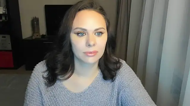 MollyCheiz online show from 5, 11, 2025