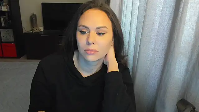 MollyCheiz online show from 17, 10, 2025