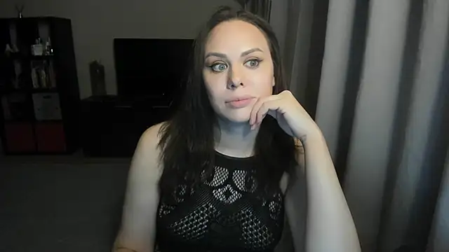 MollyCheiz online show from 20, 2, 2026