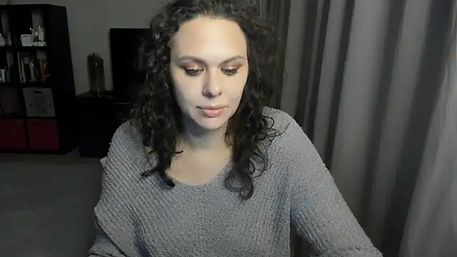 Snapshot of MollyCheiz chatting on 24, 5, 2026 MollyCheiz online show from 24, 5, 2026