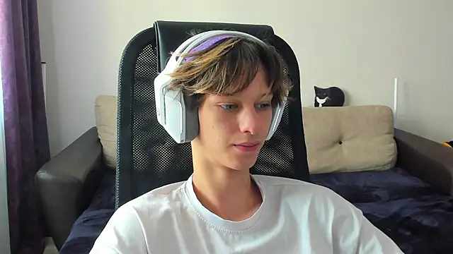 Ostin meow online show from 21, 9, 2025