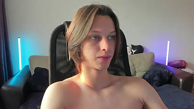 Snapshot of Ostin_meow chatting on 11, 7, 2026 Ostin meow online show from 11, 7, 2026