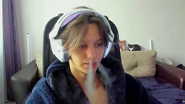 Ostin meow online show from 5, 11, 2025