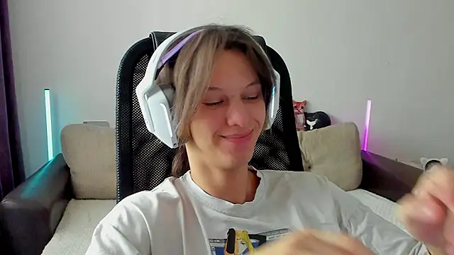 Ostin meow online show from 9, 2, 2026