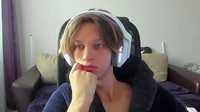 Ostin meow online show from 10, 11, 2025