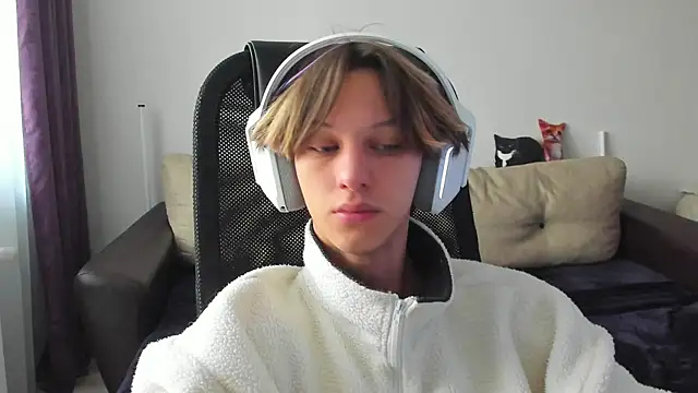 Ostin meow online show from 2, 10, 2025