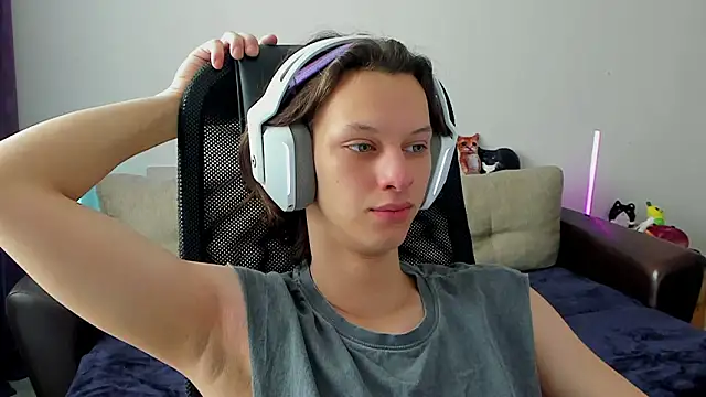 Ostin meow online show from 28, 2, 2026