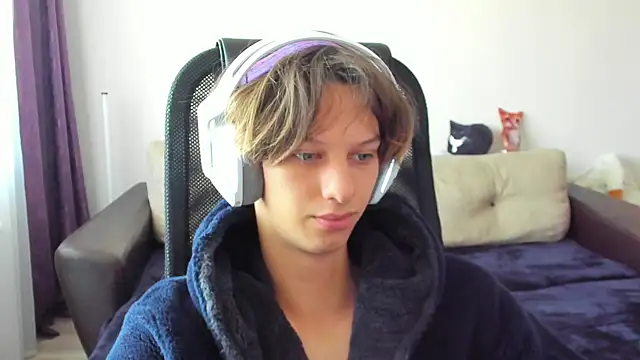 Ostin meow online show from 15, 10, 2025