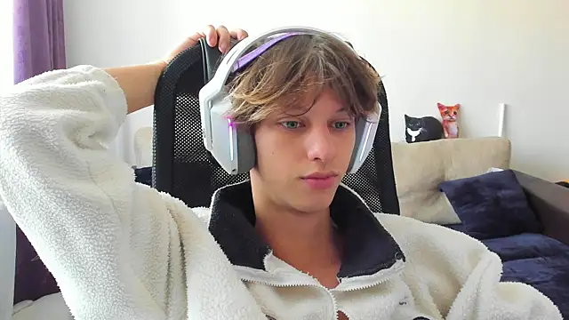 Ostin meow online show from 26, 9, 2025