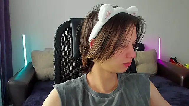 Ostin meow online show from 7, 3, 2026