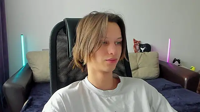 Ostin meow online show from 14, 3, 2026