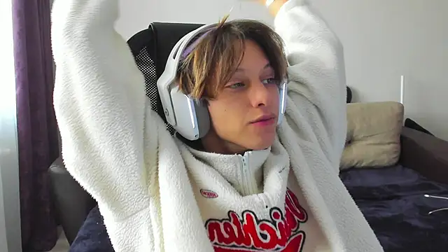 Ostin meow online show from 24, 9, 2025