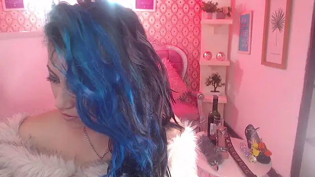 scarleth blue online show from 13, 9, 2025