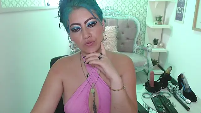 scarleth blue online show from 19, 3, 2025