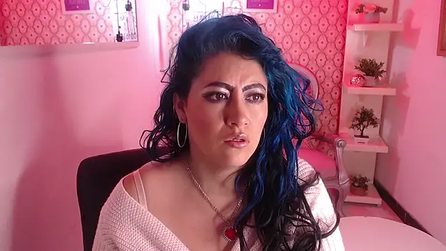 scarleth blue online show from 9, 10, 2025