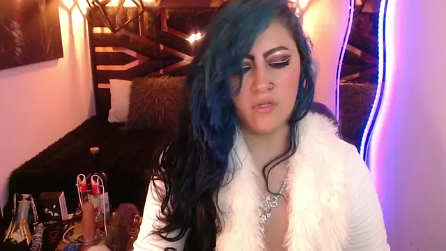 scarleth blue online show from 7, 4, 2026