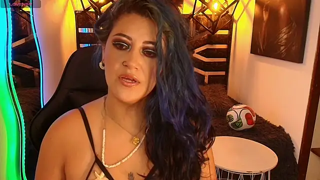 Snapshot of scarleth_blue chatting on 9, 7, 2026 scarleth blue online show from 9, 7, 2026