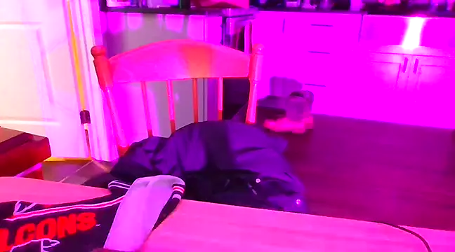 rickyslick123 online show from 15, 12, 2024