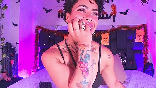 canela oss online show from 25, 10, 2025