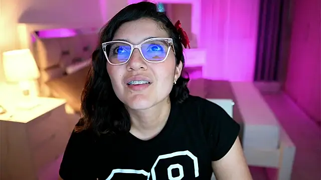 Camilaa bueno online show from 22, 3, 2025