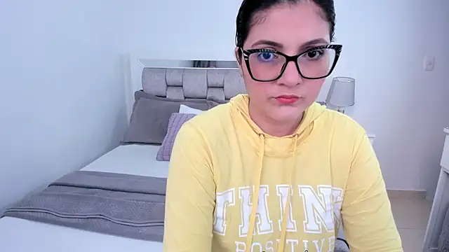 Camilaa bueno online show from 7, 5, 2026
