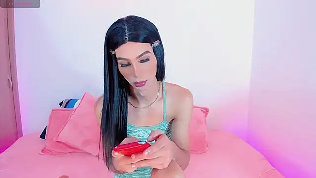 Ashley Reminton online show from 5, 2, 2025