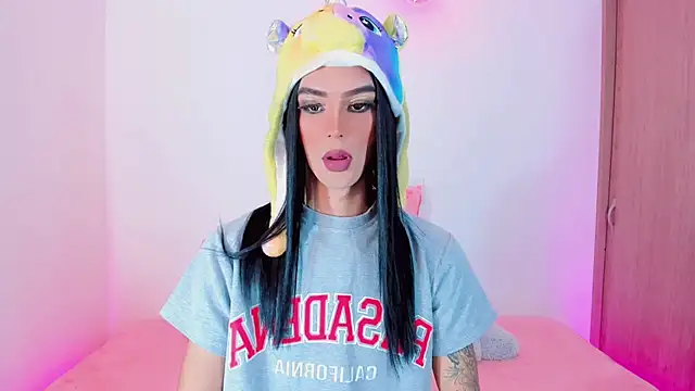 Ashley Reminton online show from 2, 3, 2025