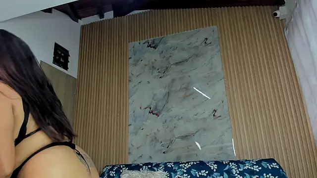 Any topless online show from 5, 11, 2025